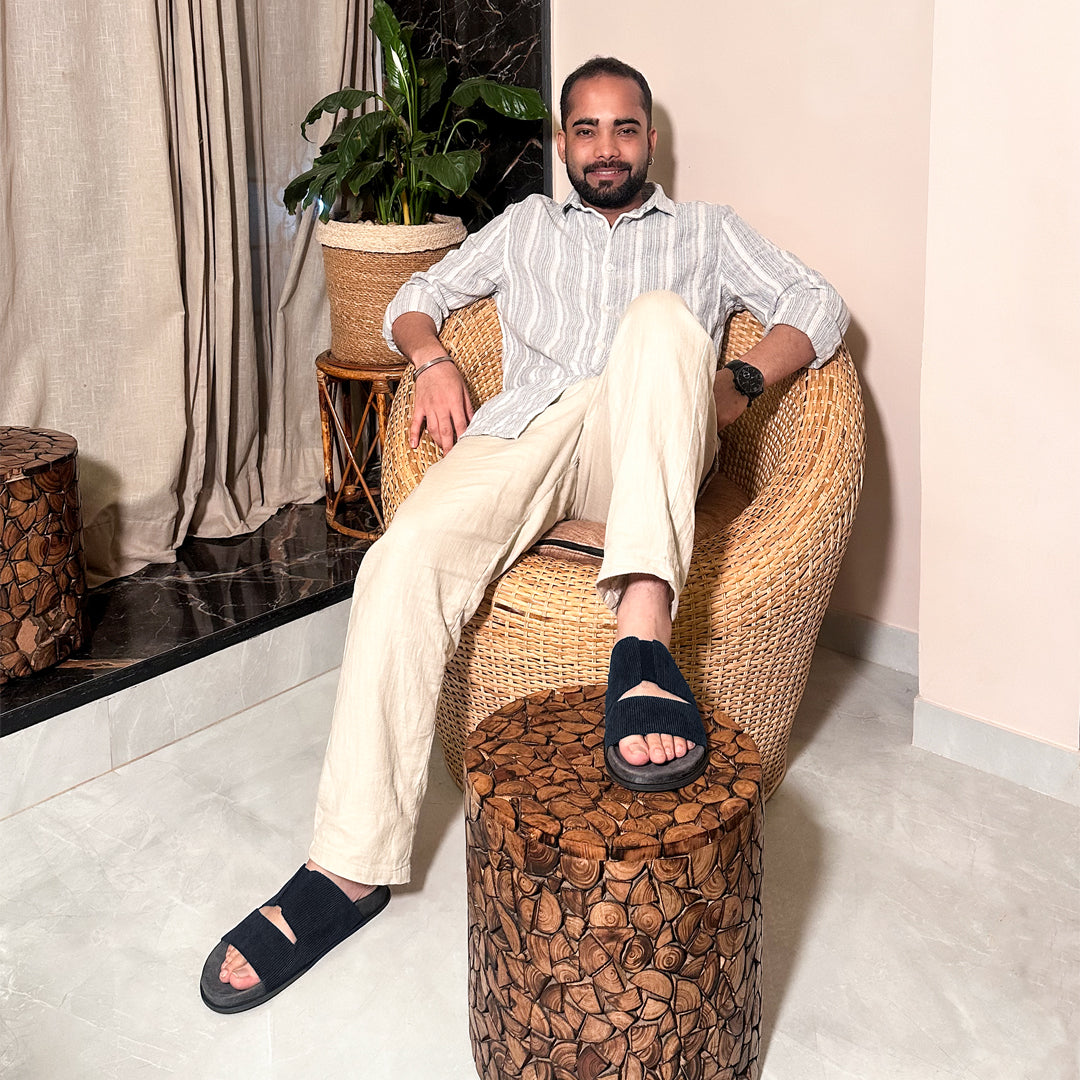 Finn Luxe Cloak Corduroy Black Men Slides