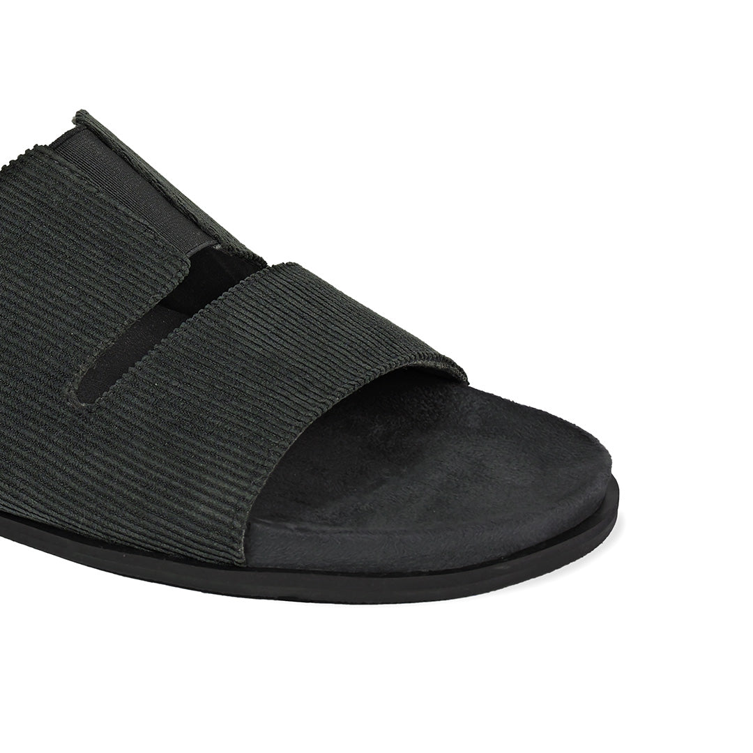Finn Luxe Cloak Corduroy Black Men Slides - Image 4 - Paaduks